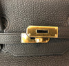 Hermès Birkin 40 Noir Togo Gold pristine clasp