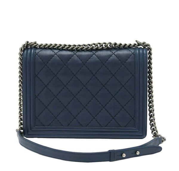 chanel boy flap bag navy used back