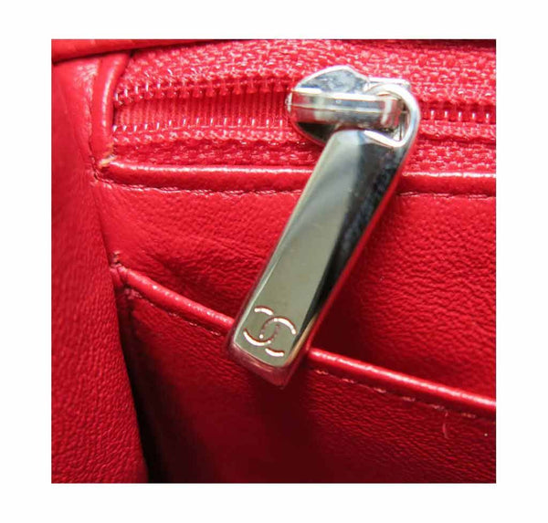 chanel single flap bad red used zipper