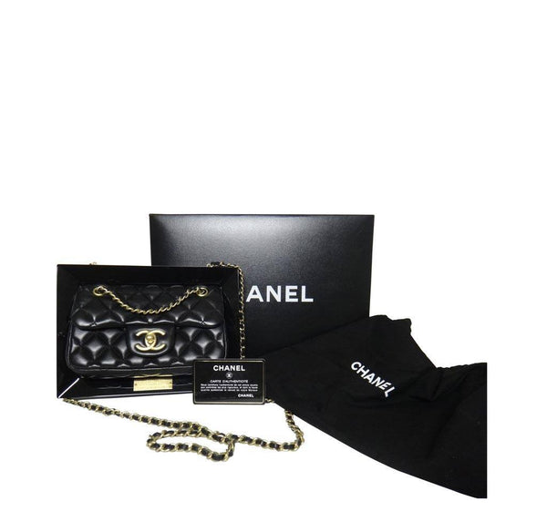 chanel runway plexiglass limited edition new box