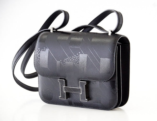 Hermès Constance 18 Limited Edition Noir Sombrero black enamel palladium pristine front left