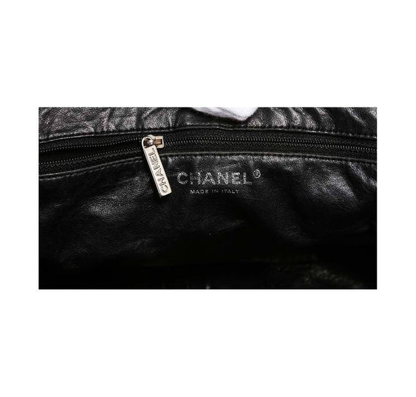 chanel half moon shoulder bag black used detail