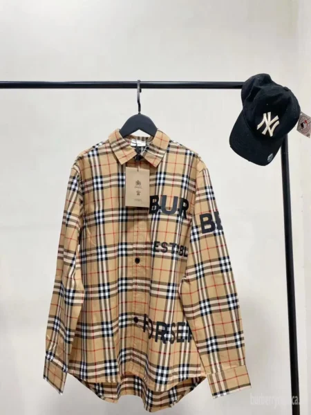 Replica Burberry 5160 Fashion Unisex Shirt 2