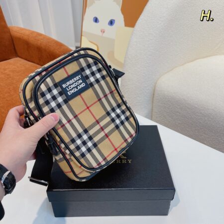 Replica Burberry 232 Unisex Fashion Bag Replica Burberry 232 Unisex Fashion Bag