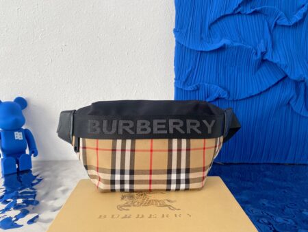 Replica Burberry 54201 Unisex Fashion Bag Replica Burberry 54201 Unisex Fashion Bag